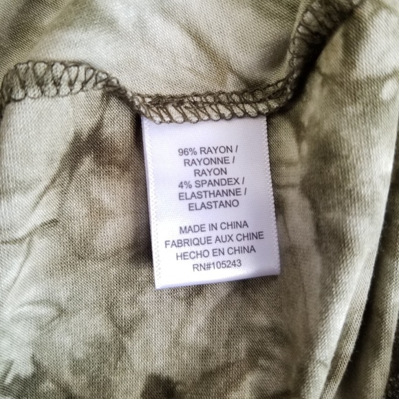 Bell Sleeve Tie-Dye Top Plus Size - Picture 3 of 8